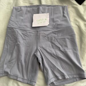Lululemon Athletica High Waisted 6” Aligns